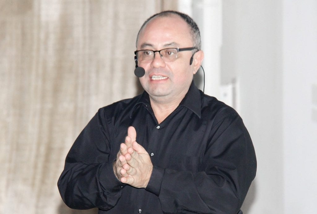 “El marketing digital se apoya en las 3 M: mercado, medio y mensaje”