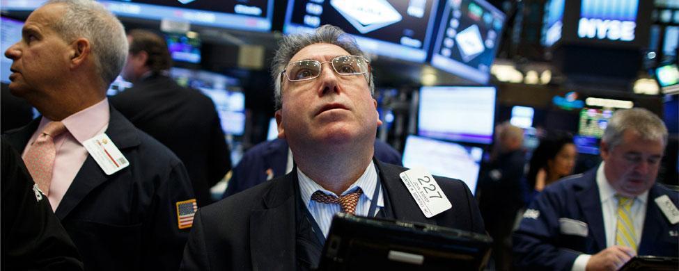 Wall Street cierra con pérdidas y el Dow Jones cede un 1.02%