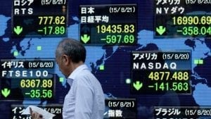 La Bolsa de Tokio cae un 0.21% en la apertura de su sesión bursátil (ya martes 29 en Japón)