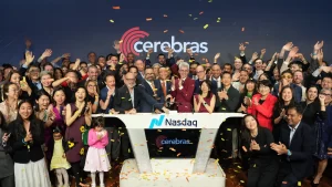 Cerebras se dispara casi 70% en Wall Street tras protagonizar el mayor IPO de 2026